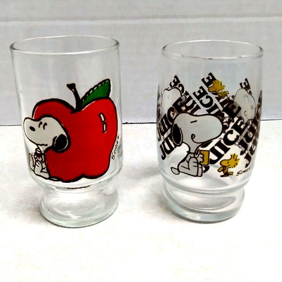 Snoopy Peanuts Juice Glasses Woodstock Apple Schulz (Lot of 2) VTG 1968 - Picture 9 of 10
